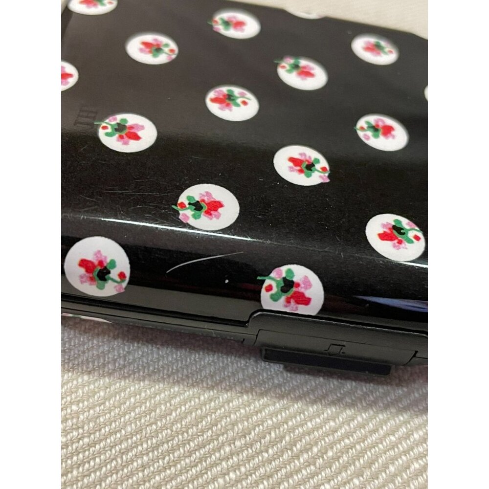 Isaac Mizrahi New York RFID Card Holder Used Black Floral - Picture 12 of 14